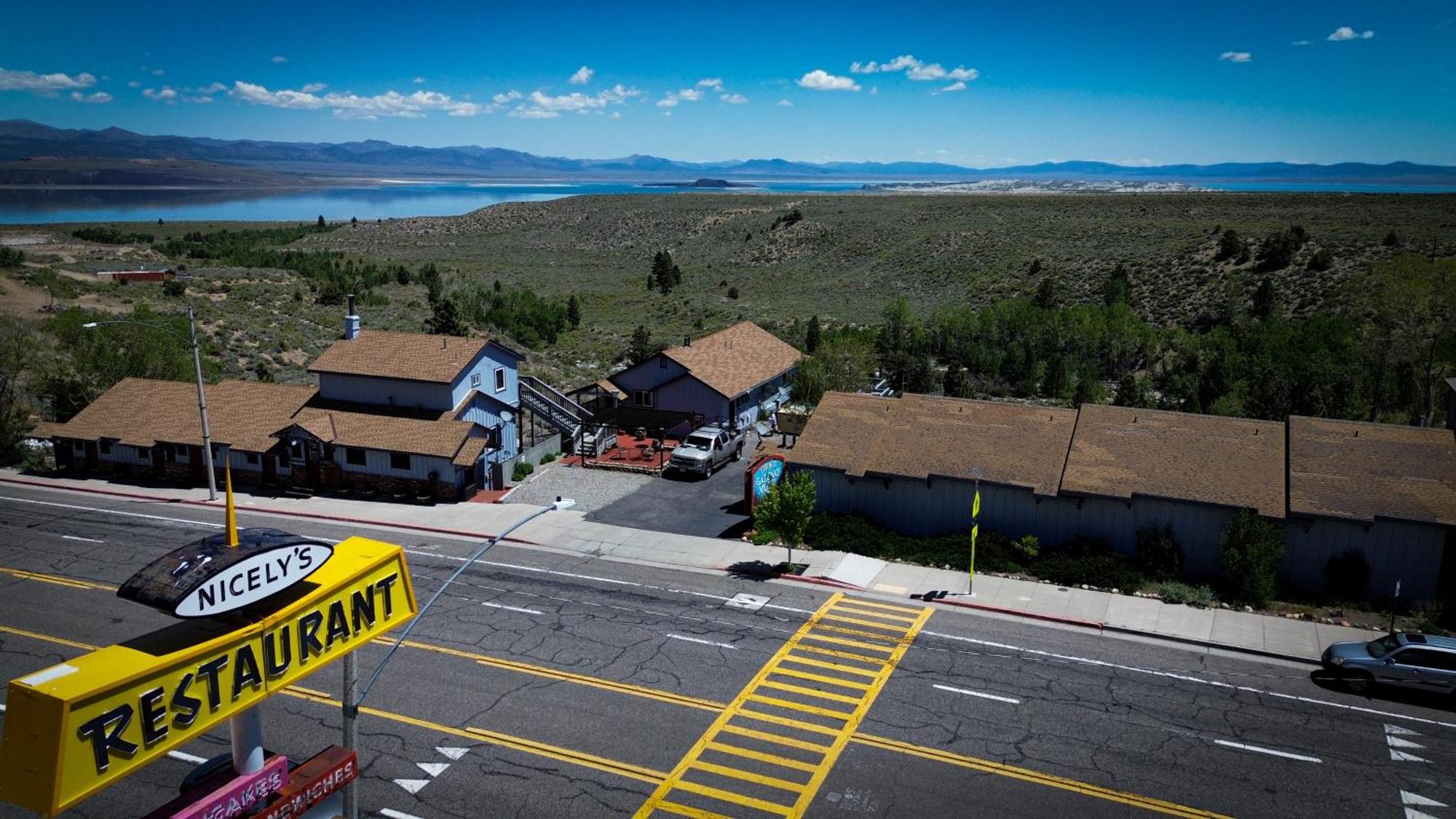 Yosemite Gateway Motel Лі-Вінінг Екстер'єр фото